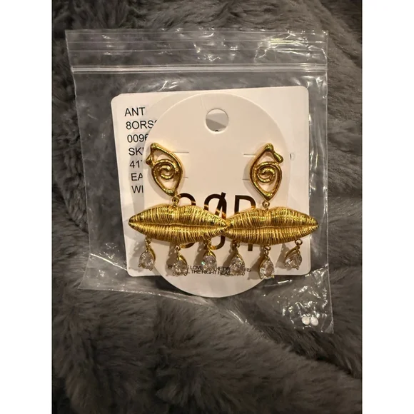 Women's Anthropologie Gold Lip Drop Earrings with Clear Stones, One Size - Picture 4 of 5